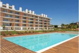 3-Bedroom flat, Albufeira (Algarve) furnished in a commonhold with pool and garden (turnkey)