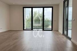 New 4 bedroom apartment with terrace, Caldas da Rainha