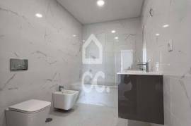 New 4 bedroom apartment with terrace, Caldas da Rainha