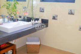 Three bedroom modern home for sale in Funchal