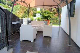 Three bedroom modern home for sale in Funchal