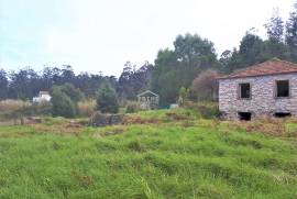 Urban land located in Porto Moniz for Sale.