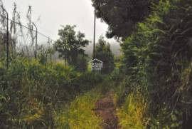 Urban land located in Porto Moniz for Sale.