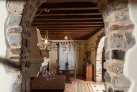Luxury 7 Bed Villa For Sale In Fivizzano Tuscany Italy