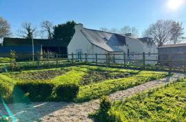 Substantial 2 Bedroom Longere House & 5 Potential Gites for sale in Brittany France Substantial 2 Bedroom Longere House & 5 Potential Gites for sale in Brittany France