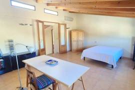 RUSTIC HOUSE WITH GARDEN IN MONTUIRI, MALLORCA