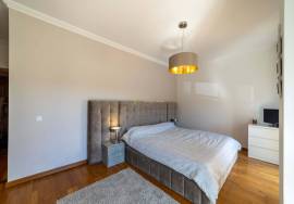 4 Bedroom Duplex Apartment - For Sale