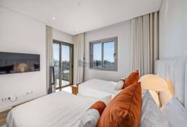 3 bedroom penthouse near Quarteira Beach
