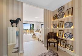 Modern 1-bedroom penthouse apartment in Vilamoura with sea views
