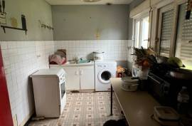 €85500 - 4-Bedroom Bungalow To Refresh Throughout near to Ruffec.
