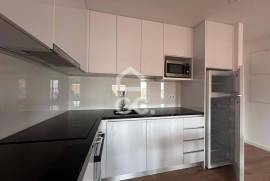 Excellent 1 bedroom apartment with balcony in the center of Chaves