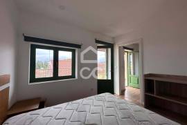 Excellent 1 bedroom apartment with balcony in the center of Chaves