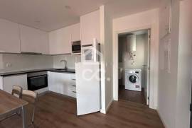 Excellent 1 bedroom apartment with balcony in the center of Chaves