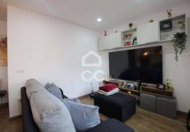 2 bedroom apartment in the heart of the city with an excellent location