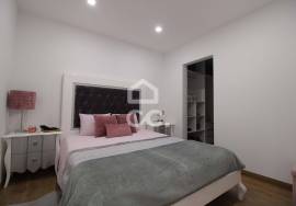 2 bedroom apartment in the heart of the city with an excellent location