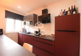 2 bedroom apartment in the heart of the city with an excellent location