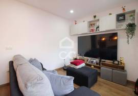 2 bedroom apartment in the heart of the city with an excellent location