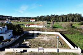 Terreno Urbano nas Caldas da Rainha em Loteamento Legalizado