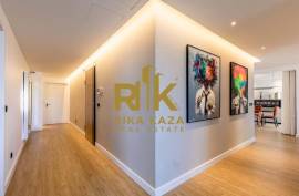 5 bedroom penthouse with panoramic view