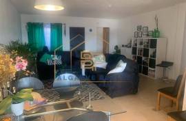 2 bedroom townhouse with 1 bedroom apt sea and river views
