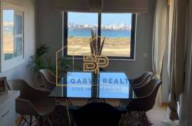 2 bedroom townhouse with 1 bedroom apt sea and river views