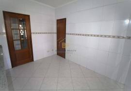 3 bedroom apartment with generous areas