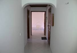3 bedroom apartment with generous areas