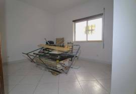3 bedroom apartment with generous areas