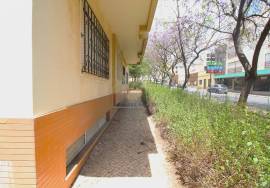 3 bedroom apartment with generous areas