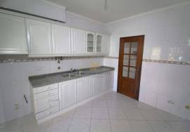 3 bedroom apartment with generous areas