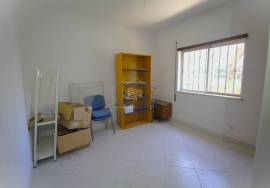 3 bedroom apartment with generous areas