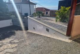 Spacious 3-Bedroom Villa in São Roque