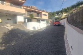 Spacious 3-Bedroom Villa in São Roque