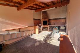 Spacious 3-Bedroom Villa in São Roque