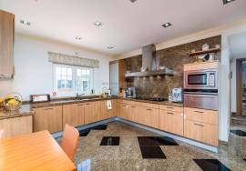 Luxury 5 Bedroom Villa in Quinta da Beloura: The Perfect Home for Your Family