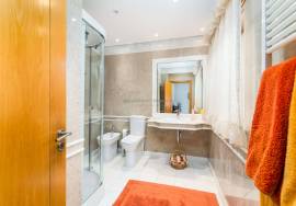 Luxury 5 Bedroom Villa in Quinta da Beloura: The Perfect Home for Your Family