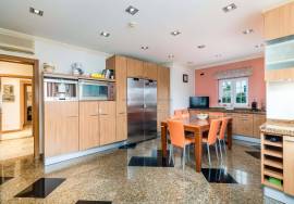 Luxury 5 Bedroom Villa in Quinta da Beloura: The Perfect Home for Your Family