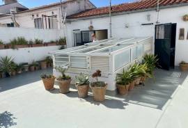 Super Sunny Apartment