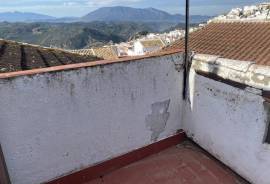 Iconic Vistas Townhouse
