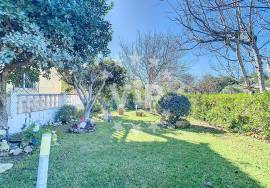 ESTOI - VILLA - 6 BEDROOMS - GARAGE - LAND