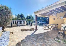 ESTOI - VILLA - 6 BEDROOMS - GARAGE - LAND