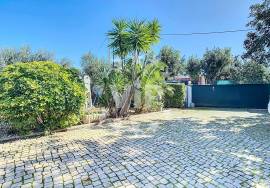 ESTOI - VILLA - 6 BEDROOMS - GARAGE - LAND