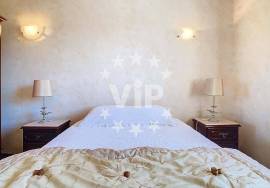 ESTOI - VILLA - 6 BEDROOMS - GARAGE - LAND