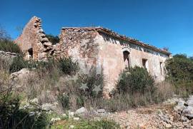 PLOT  WITH RUIN - LOULE - STUNNING VIEWS - COUNTRYSIDE SETTING - OCEAN VIEWS