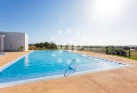 VILAMOURA - 3 BEDROOM  LUXURY VILLA - JACUZZI - SAUNA - GARAGE - GARDEN