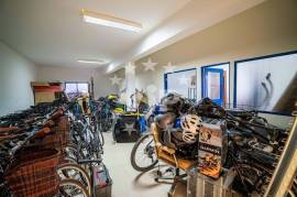 LOULE - COMMERCIAL SHOP SPACE - WAREHOUSE - CENTRAL LOCATION - PARKING