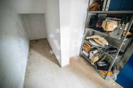 LOULE - COMMERCIAL SHOP SPACE - WAREHOUSE - CENTRAL LOCATION - PARKING