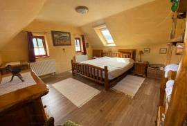 2 House Estate For Sale In Hosszuheteny