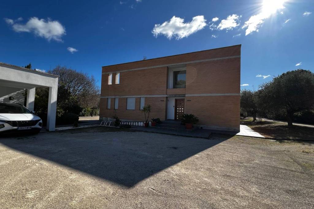 Luxury 4 Bed Chalet House For Sale In Ontinyent Valencia