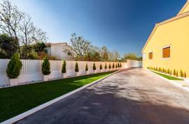 Excellent Brand new 5 Bed Villa For Sale In Figueira da Foz